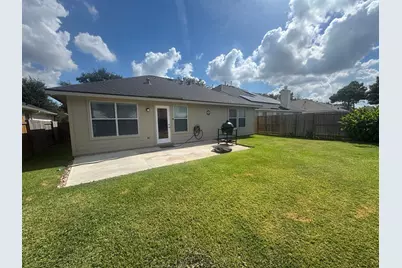 6007 Shining Leaf Court, Katy, TX 77449 - Photo 2