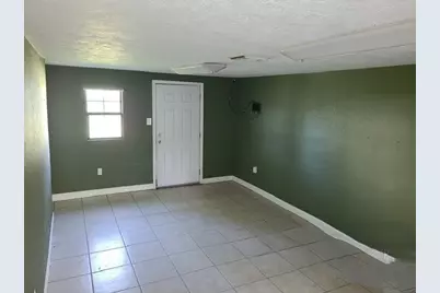 21788 Interstate Highway 10, Vidor, TX 77662 - Photo 4