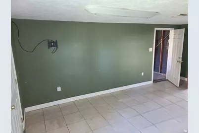 21788 Interstate Highway 10, Vidor, TX 77662 - Photo 6