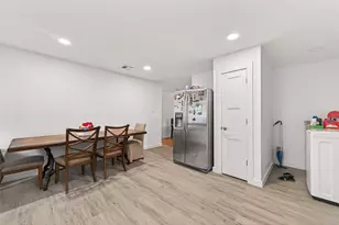 229 Austin St, Angleton, TX 77515 - Photo 16