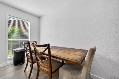 229 Austin Street, Angleton, TX 77515 - Photo 10