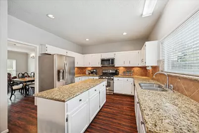 1211 Woodchase Drive, Pearland, TX 77581 - Photo 10