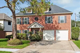 1211 Woodchase Dr, Pearland, TX 77581 - Photo 2