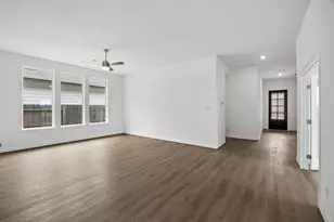 25566 W Blackwater Crk Trl, Magnolia, TX 77355 - Photo 2