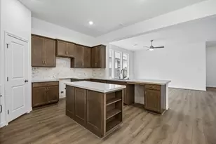 25566 W Blackwater Crk Trl, Magnolia, TX 77355 - Photo 4