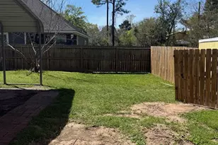 615 Texas St, Tomball, TX 77375 - Photo 30