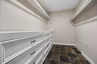3131 Southwest Freeway #C26, Houston, TX 77098 - Photo 12