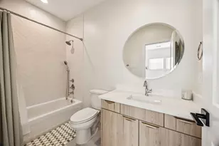 1127 W 16th St, Houston, TX 77008 - Photo 18