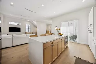 1127 W 16th St, Houston, TX 77008 - Photo 12