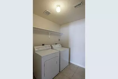10110 Farrell Drive, Houston, TX 77070 - Photo 12