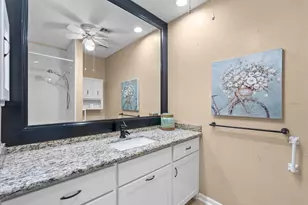 15211 Woodhorn Dr, Houston, TX 77062 - Photo 14