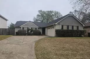 15211 Woodhorn Dr, Houston, TX 77062 - Photo 1