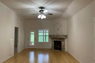156 Harbour Town Dr, Montgomery, TX 77356 - Photo 4