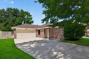 14089 Broken Arrow Dr, Willis, TX 77378 - Photo 1