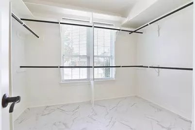 979 W 43rd Street, Houston, TX 77018 - Photo 32