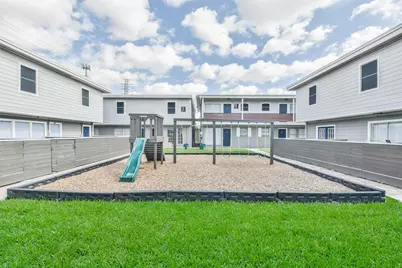 8271 Stone Street #7110, Houston, TX 77061 - Photo 20