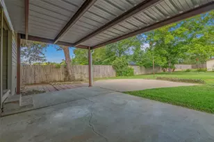 1113 Felder St, Navasota, TX 77868 - Photo 18
