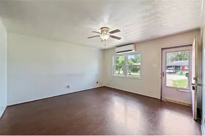 2308 Grape Lane, Pasadena, TX 77502 - Photo 10