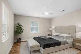 4717 Pickfair St, Houston, TX 77026 - Photo 14