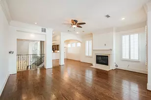 407 W Bell St, Houston, TX 77019 - Photo 16