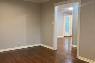 5325 Verdome Ln, Houston, TX 77092 - Photo 8