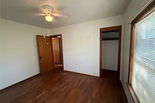 303 5th St, Louise, TX 77455 - Photo 18