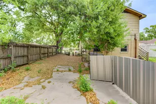 9317 Homestead Rd, Houston, TX 77016 - Photo 18