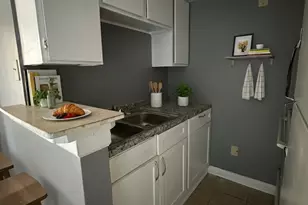 516 Holiday Dr, Galveston, TX 77550 - Photo 2