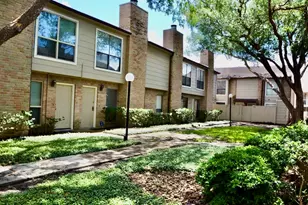 2110 Wilcrest Dr, Houston, TX 77042 - Photo 2