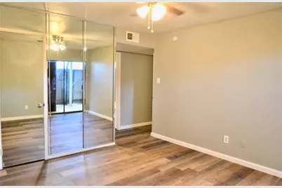 2110 Wilcrest Drive #140, Houston, TX 77042 - Photo 22