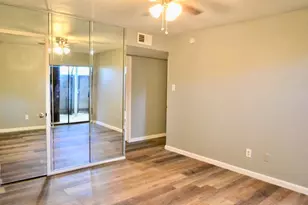 2110 Wilcrest Dr, Houston, TX 77042 - Photo 22