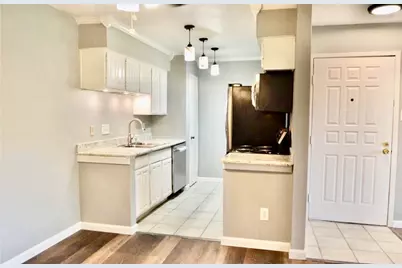 2110 Wilcrest Drive #140, Houston, TX 77042 - Photo 14