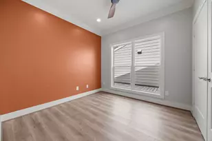 10257 Bridgeland Ln, Houston, TX 77041 - Photo 14