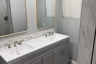 5218 Cortelyou Ln, Houston, TX 77021 - Photo 14