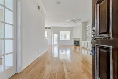 7903 S Wellington Court, Houston, TX 77055 - Photo 6
