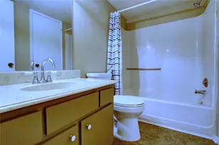 12220 Coppertree Ln, Houston, TX 77035 - Photo 10