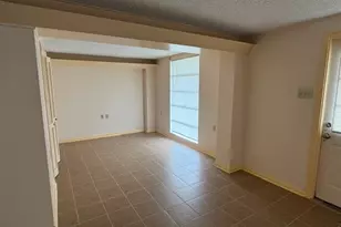 60 Tarpon St, Bayou Vista, TX 77563 - Photo 2