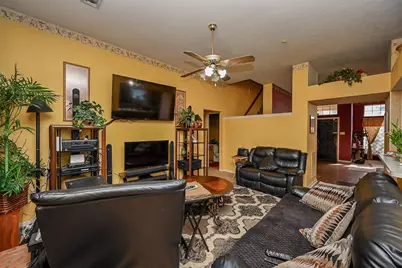 13739 Sablebend Lane, Houston, TX 77014 - Photo 10