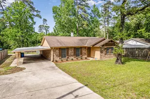 12118 Quail Hollow Ln, Pinehurst, TX 77362 - Photo 2