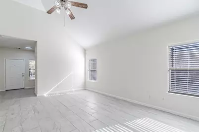 18111 Hillock Glen Lane, Cypress, TX 77429 - Photo 12