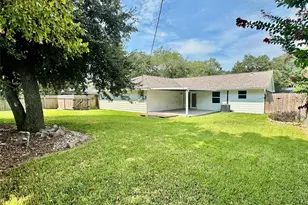 917 Norwood St, Deer Park, TX 77536 - Photo 30