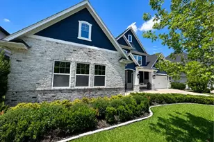 15 Quiet Mead Pl, The Woodlands, TX 77375 - Photo 2