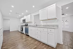 3530 Rosedale St, Houston, TX 77004 - Photo 12