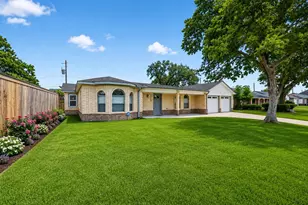 3530 Rosedale St, Houston, TX 77004 - Photo 2