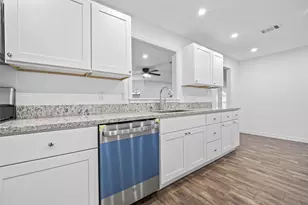 3530 Rosedale St, Houston, TX 77004 - Photo 16