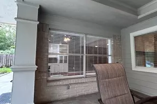 705 Balmoral Ct, Friendswood, TX 77546 - Photo 34