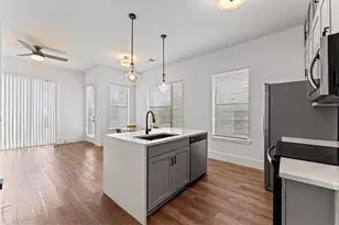 1508 Blodgett St, Houston, TX 77004 - Photo 8