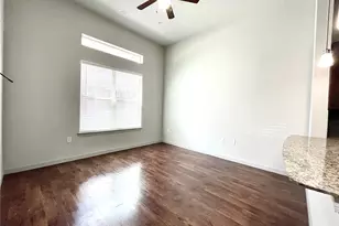 2525 McCue St Rd, Houston, TX 77056 - Photo 2