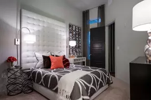 2525 McCue St Rd, Houston, TX 77056 - Photo 28