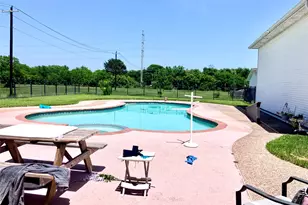 620 34th St N, Texas City, TX 77590 - Photo 32